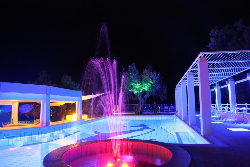 Aparthotel Sea Sun Plomari Zewnętrze zdjęcie