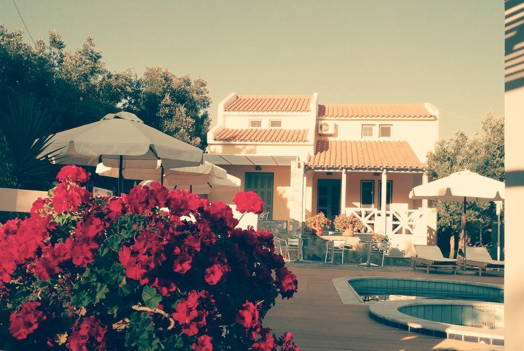 Aparthotel Sea Sun Plomari Zewnętrze zdjęcie